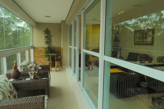 Varanda de apartamento para alugar com 3 quartos, 225m² em Umuarama, Osasco