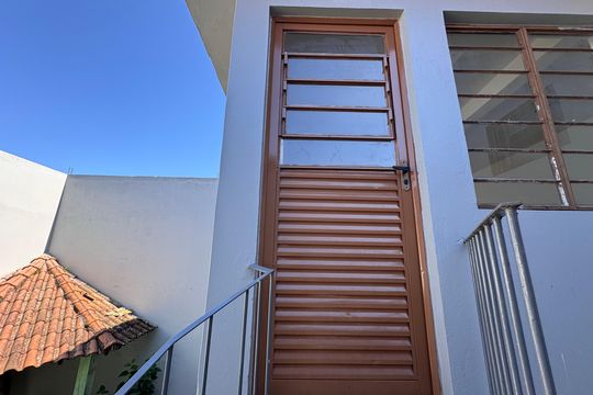 Porta de apartamento para alugar com 1 quarto, 40m² em Rio dos Sinos, São Leopoldo