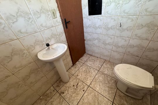 Banheiro de apartamento para alugar com 1 quarto, 40m² em Rio dos Sinos, São Leopoldo