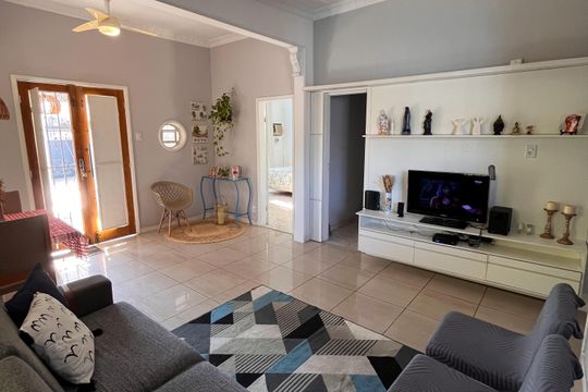 Casa à venda com 4 quartos, 197m² em Bancários, Rio de Janeiro