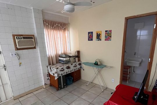 Suite anexa de casa à venda com 4 quartos, 197m² em Bancários, Rio de Janeiro