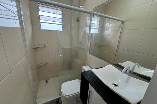 Banheiro de apartamento à venda com 2 quartos, 43m² em Chácara Califórnia, São Paulo