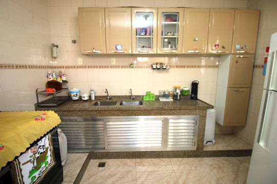 Apartamento à venda com 3 quartos, 120m² em Olaria, Rio de Janeiro