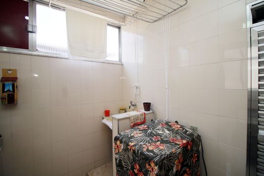 Apartamento à venda com 3 quartos, 120m² em Olaria, Rio de Janeiro
