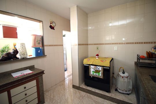 Apartamento à venda com 3 quartos, 120m² em Olaria, Rio de Janeiro