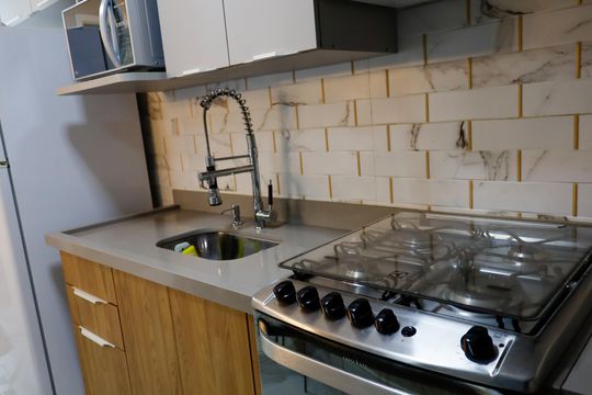 Cozinha de apartamento à venda com 2 quartos, 35m² em Presidente Altino, Osasco