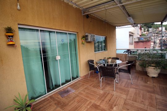 Varanda de casa à venda com 4 quartos, 130m² em Penha Circular, Rio de Janeiro