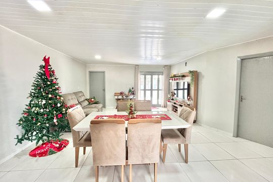 Sala de casa à venda com 3 quartos, 150m² em Campina, São Leopoldo