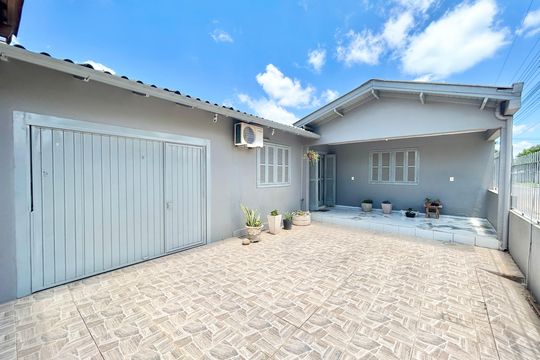 Casa à venda com 3 quartos, 150m² em Campina, São Leopoldo
