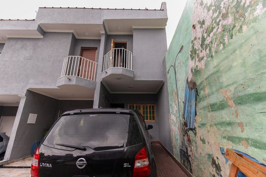 Garagem de casa de condomínio à venda com 2 quartos, 71m² em Vila Carmosina, São Paulo