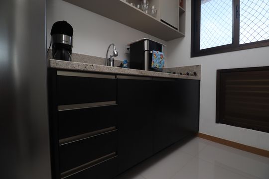 Cozinha de apartamento para alugar com 2 quartos, 37m² em Federação, Salvador