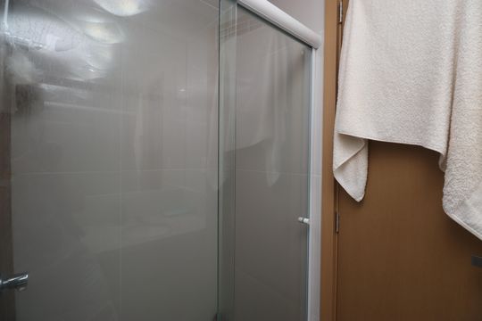 Banheiro Suíte 2 de apartamento para alugar com 2 quartos, 37m² em Federação, Salvador