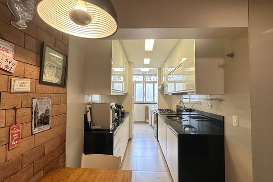Apartamento à venda com 4 quartos, 140m² em Lagoa, Rio de Janeiro