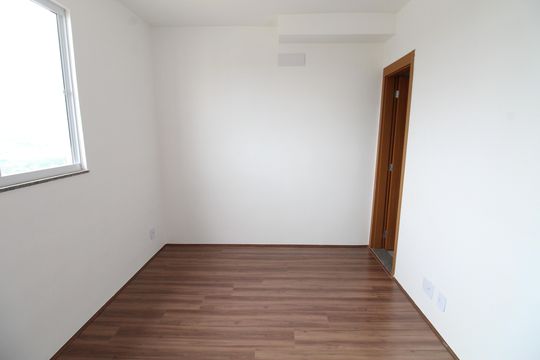 Suíte de apartamento para alugar com 2 quartos, 106m² em Parque Residencial Flamboyant, São José dos Campos