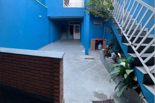 Casa à venda com 4 quartos, 101m² em Quitaúna, Osasco