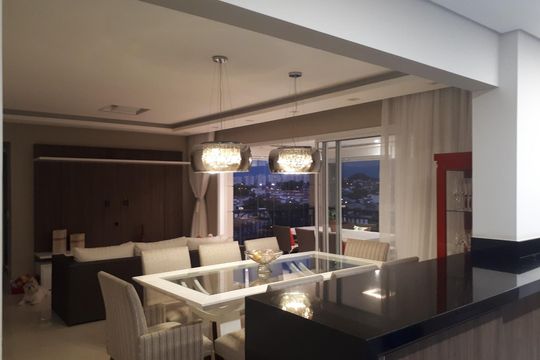 Apartamento à venda com 3 quartos, 138m² em Jardim Chapadão, Campinas
