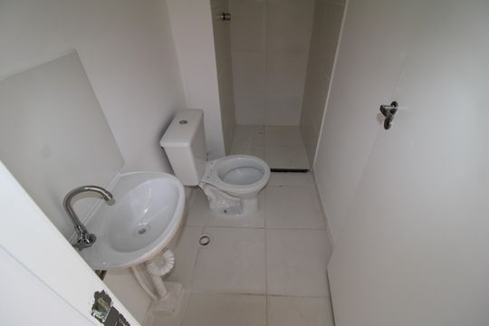 Banheiro de apartamento à venda com 2 quartos, 28m² em Casa Verde Alta, São Paulo