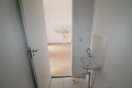 Banheiro de apartamento à venda com 2 quartos, 28m² em Casa Verde Alta, São Paulo