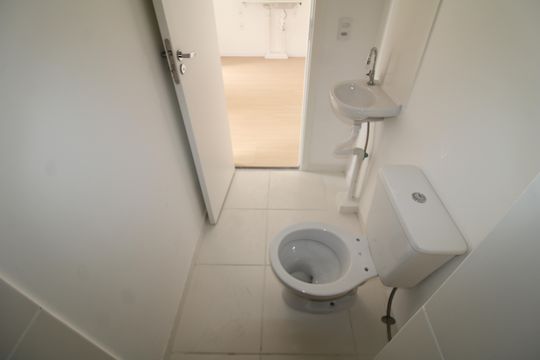 Banheiro de apartamento à venda com 2 quartos, 28m² em Casa Verde Alta, São Paulo
