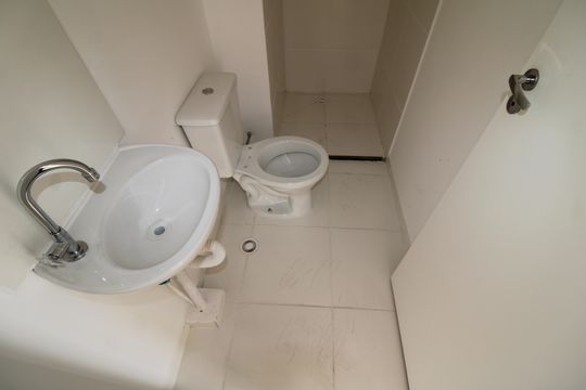 Banheiro de apartamento à venda com 2 quartos, 28m² em Casa Verde Alta, São Paulo