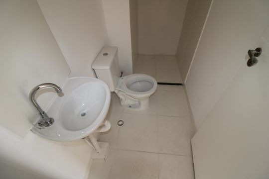 Banheiro de apartamento à venda com 2 quartos, 28m² em Casa Verde Alta, São Paulo