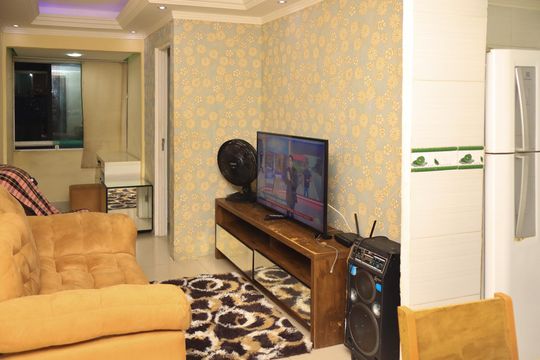 Sala de apartamento para alugar com 1 quarto, 45m² em Nova Brasília, Salvador