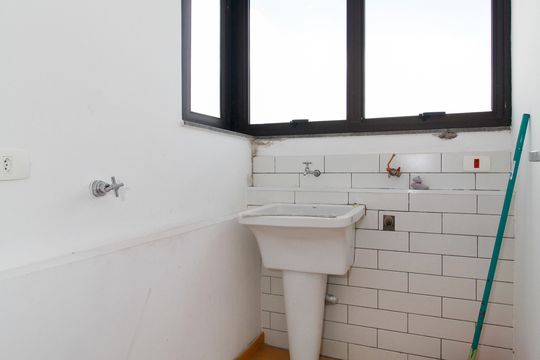Área de Serviço de apartamento para alugar com 1 quarto, 116m² em Pinheiros, São Paulo