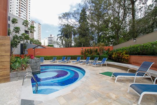 Área Comum - Piscina Externa de apartamento para alugar com 1 quarto, 116m² em Pinheiros, São Paulo