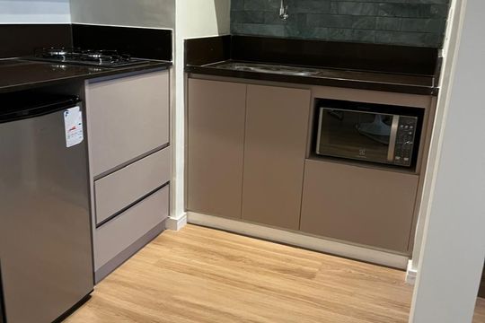 Cozinha de apartamento à venda com 1 quarto, 43m² em Jardins, São Paulo
