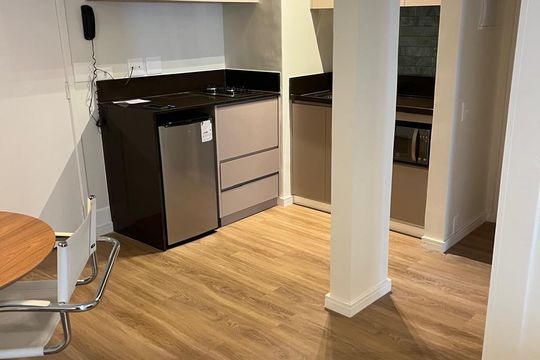 Sala de apartamento à venda com 1 quarto, 43m² em Jardins, São Paulo