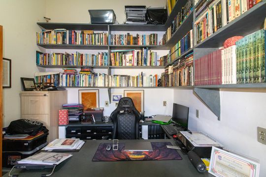 Escritório de casa à venda com 4 quartos, 232m² em Parque das Universidades, Campinas