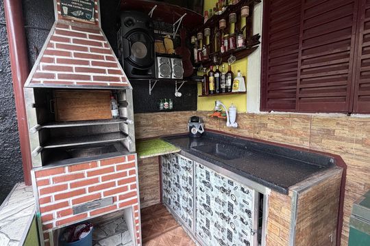 Churrasqueira de casa à venda com 5 quartos, 300m² em Jardim São José, Campinas