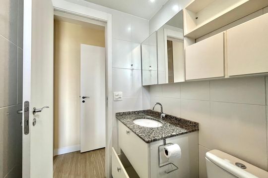 Banheiro da Suíte de apartamento à venda com 2 quartos, 67m² em Vila Santa Catarina, São Paulo