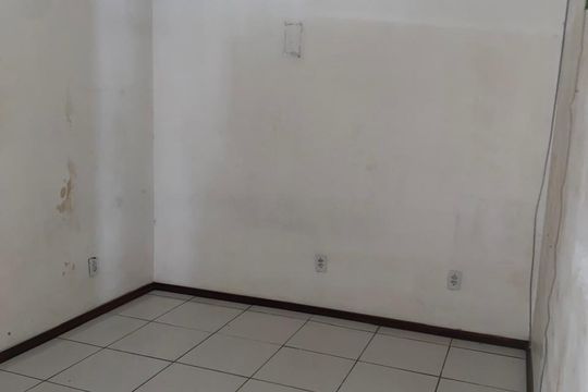 Casa à venda com 2 quartos, 80m² em Feitoria, São Leopoldo