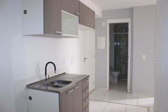 Cozinha de apartamento à venda com 2 quartos, 37m² em Vila Flora, Guarulhos