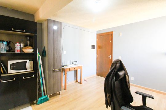 Sala de apartamento para alugar com 2 quartos, 43m² em Rio Branco, Canoas