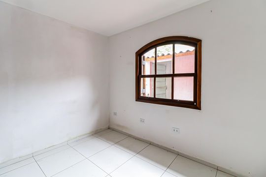 Casa à venda com 3 quartos, 123m² em Ferreira, São Paulo
