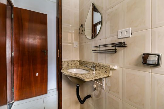 Casa à venda com 3 quartos, 123m² em Ferreira, São Paulo