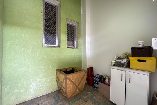 Garagem de casa à venda com 5 quartos, 185m² em Vila Cruz das Almas, São Paulo