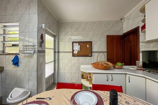Cozinha de casa à venda com 5 quartos, 185m² em Vila Cruz das Almas, São Paulo