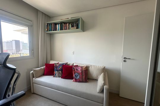 Suíte 2 de apartamento para alugar com 2 quartos, 82m² em Bethaville I, Barueri