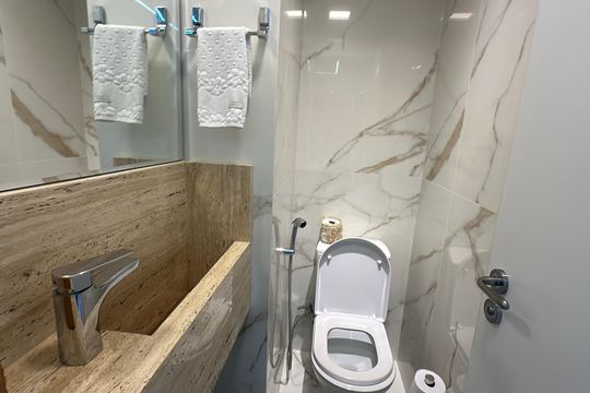 Lavabo de apartamento para alugar com 2 quartos, 82m² em Bethaville I, Barueri