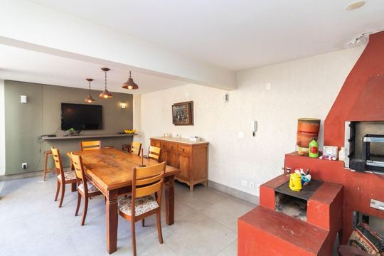 Área comum de casa para alugar com 4 quartos, 398m² em Cidade Nova, Belo Horizonte