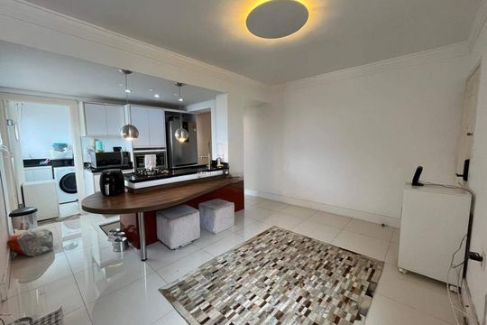Apartamento à venda com 1 quarto, 57m² em Taquaral, Campinas