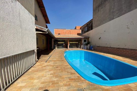 Casa à venda com 4 quartos, 198m² em Parque Residencial Vila União, Campinas