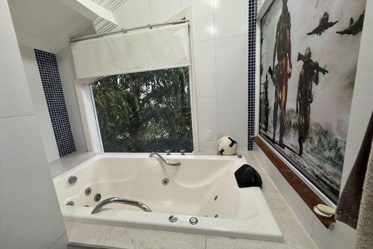Casa à venda com 5 quartos, 380m² em Residencial Tres (Alphaville), Santana de Parnaíba