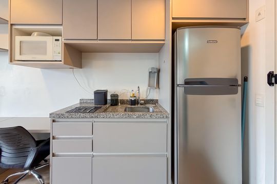 Cozinha de kitnet/studio à venda com 1 quarto, 26m² em Liberdade, São Paulo