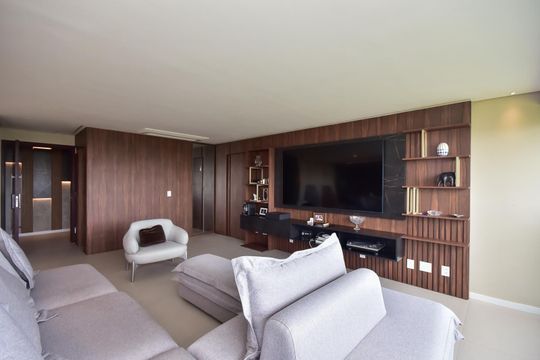 Sala de Tv de apartamento à venda com 2 quartos, 142m² em Jurubatuba, São Paulo
