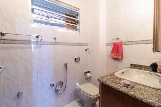 Apartamento à venda com 3 quartos, 94m² em Centro Histórico, Porto Alegre