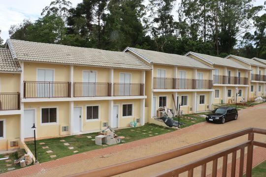 Casa de Condomínio para alugar com 2 quartos, 80m² em Chácara Ondas Verdes, Cotia